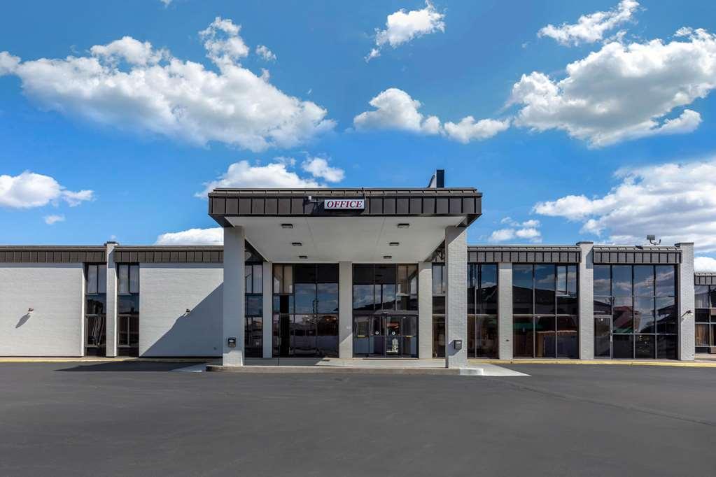 Vettecity Hotel Боулинг Грийн Екстериор снимка