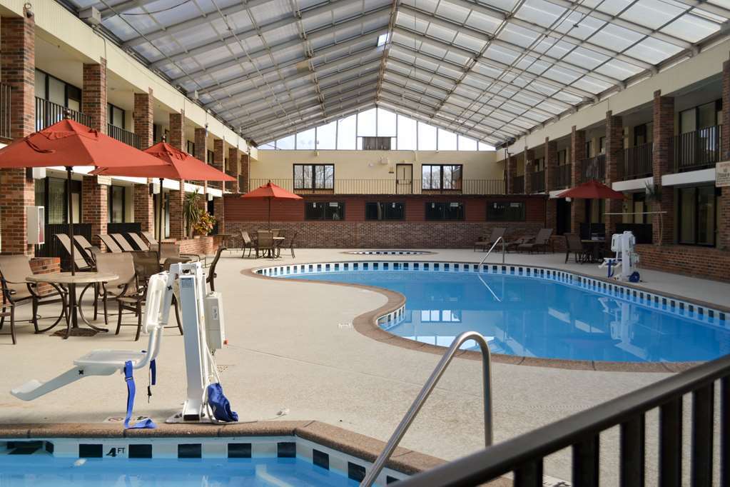 Vettecity Hotel Боулинг Грийн Екстериор снимка
