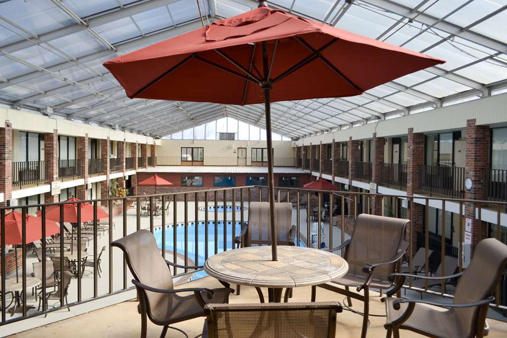 Vettecity Hotel Боулинг Грийн Екстериор снимка